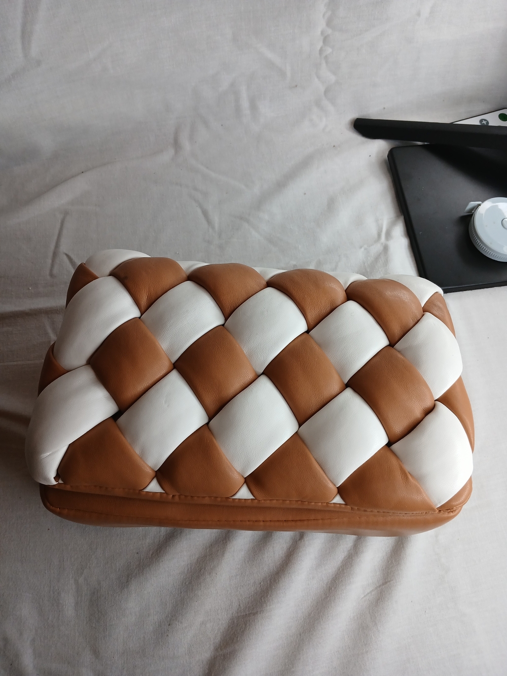 JW Pei Quilted Padded Crossbody/Shoulder/Clutch White & Caramel Adjustable Strap